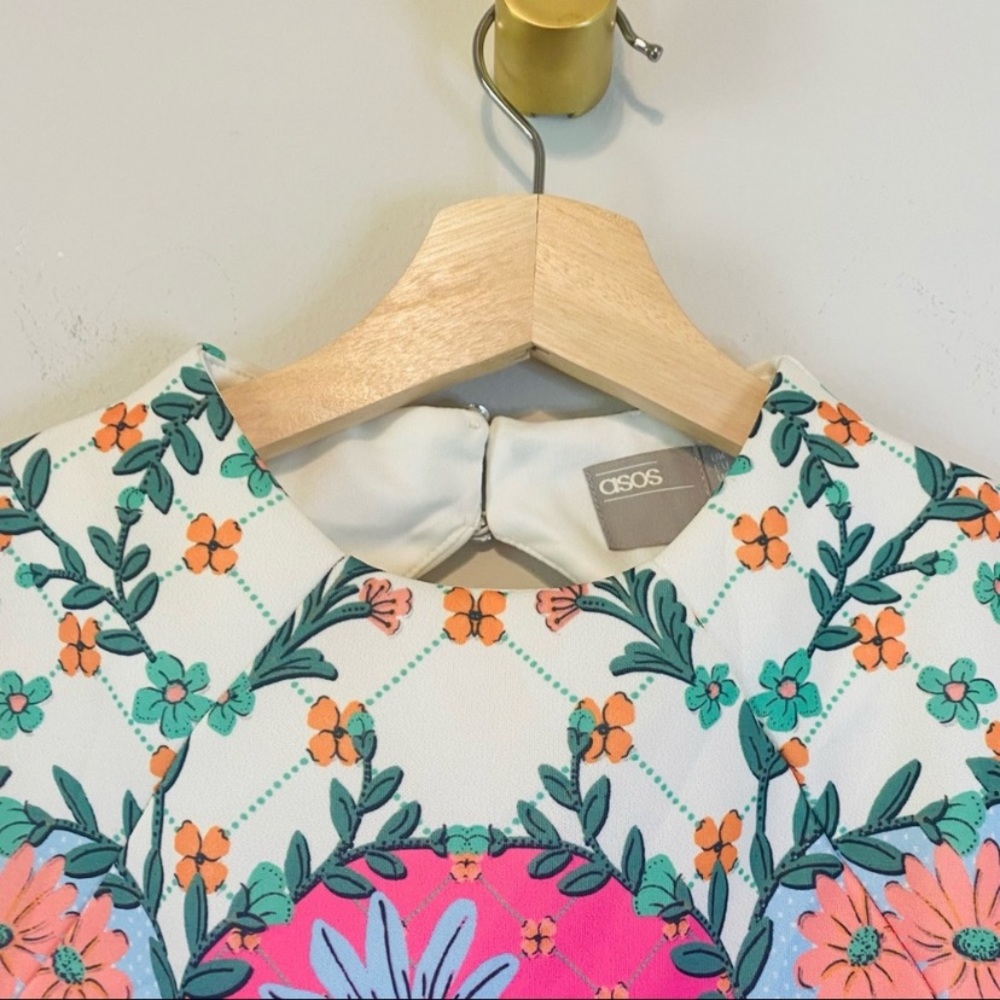 ASOS Floral Dress - Picture 4 of 9